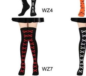 Tất Hóa Trang  Họa Tiết Thích Hợp Cho Chị Em Phối Đồ Vào Dịp Lễ Hóa Trang Với Nhiều Màu Sắc Đa Dạng