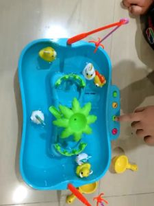 Mainan Pancingan Go Fishing Game bisa di isi air ada musik