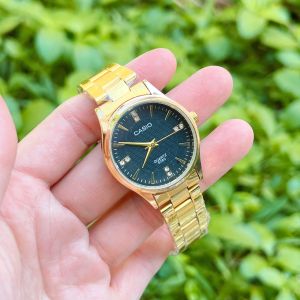 นาฬิกาข้อมือหญิง คาสิโอ หน้าปัดประดับเพชรขีดขนาด 32 มม. ระบบควอทช์ สายเลท สวมใส่สบาย ส่งไว