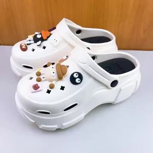 [Free Shipping] New WomenS Summer Clogs With Thick Soles Fashionable For Outdoor Wear Durable Lightweight Non-Slip Closed-Toe Cartoon Sandals