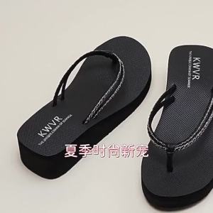 [Free Shipping] Elegant Two-Tone Flip-Flops With Sparkling Rhinestones Thick Soles That Elongate The Legs Non-Slip Versatile For Outdoor Wear WomenS Summer Sandals Comfortable