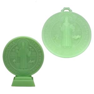 Set Of 2 5inch Luminouses Benedict Crucifixes NightLight Crosses for Spiritual Comfort and Nighttimes Use