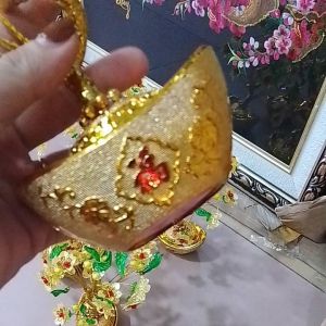 cây cành vàng lá ngọc gốc thỏi vàng trưng bàn thần tài thổ địa chiêu tài lộc