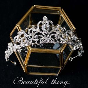 PTK52 หรูหรา มงกุฎวันเกิด สาว มงกุฎเจ้าหญิง ที่คาดผมประดับพลอยเทียม มงกุฎเพชร มงกุฎเจ้าสาว รัดเกล้าผู้หญิง เครื่องประดับแต่งงาน หมวกเจ้าสาวสไตล์เกาหลี
