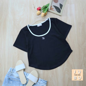 พร้อมส่ง🍒เสื้อครอปคอยู ชายเสื้อโค้ง ผ้ายืดเนื้อนิ่ม งานปักตัวอักษร เสื้อสาวอวบ มี2ไซส์ L/XL อก 34-48 นิ้ว #554