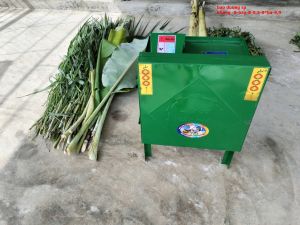 Máy băm nhỏ các loại cỏ như cỏ voi thân cấy ngô cây sắn