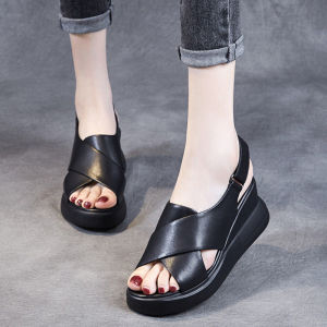 Sandal Wanita Casual & Wedges Terbaru