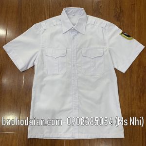 Áo bảo vệ màu trắng chất vải si mịn thấm hút mồ hôi