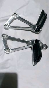 Pijakan Kaki Non Original untuk CBR K45 & CBR15R