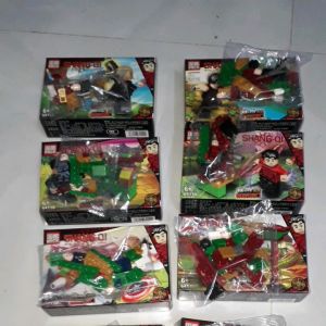 Lắp ráp 1 hộp Lego_Truyền thuyết ZHE 64110 có nhiều chi tiết