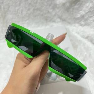 🇹🇭พร้อมส่งจากไทย🇹🇭✨แว่นกันแดด แว่นตาแฟชั่นเกาหลี แว่นเก็บทรง  อินเทรน​ด์ สุดฮิด แนววินเทจ ป้องกันUV400 รุ่น P7971