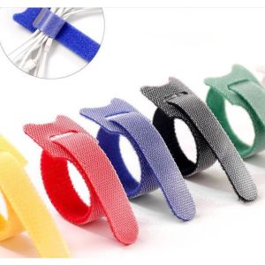 5 ชิ้นตัวจัดการสายเคเบิล 100% คงที่เก็บสายไฟผู้จัดการสายรัดสายเคเบิล ฟรี