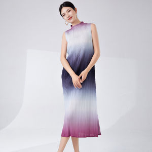 เดรสพลีทไล่โทนสีแบบฝรั่งเศสแขนกุดสไตล์วันหยุดชุดเดรสทรงตรงหรูหรา # 24624zsj --- Z4047-1