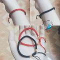 Vòng Đeo Tay Chỉ Đỏ Đen May Mắn. 
