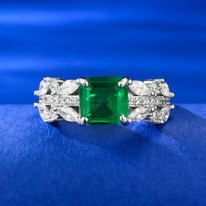 New S925 Simulation Emerald 7x7mm  925 Sterling Silver Ring Simple Design