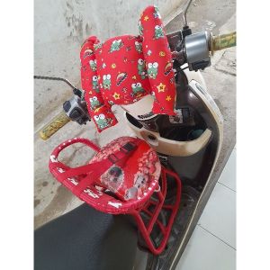 Kursi Rotan Boncengan Anak Motor Matic Full Lilitan Dilengkapi Sabuk Pengaman Dan Bantal Stang