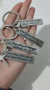 1pc Stainless Steel Cross Keychain Christian God Keyring for Car Key Backpack Wallet Faith Keychain keychain wallet