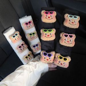 FDHJWSFD หมีเนยหมี ที่หุ้มเข็มขัดนิรภัยในรถยนต์ ทนต่อการสึกหรอ น่ารักน่ารักๆ แผ่นรองไหล่เข็มขัดนิรภัยลายการ์ตูน ทนทานต่อการใช้งาน นุ่มนุ่มๆ ตัวป้องกันเข็มขัดนิรภัย ป้องกันไหล่