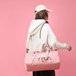 VTTO PINK Letter Fitness Bag Dry And Wet Separation Sports Bag Shoulder Messenger Bag Couple Handbag Travel