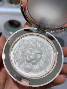Phấn Bắt Sáng Highlight Lion Gloss Powder Mềm Mịn Sang Chảnh Tiện Lợi