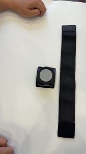 Outdoor magnetic phone wrist strap fits running cycling and other sports scenes. 360° free rotation firm and anti-drop