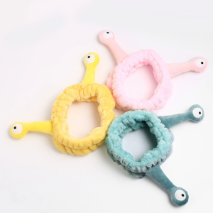 ผ้าโพกหัวดวงตาหอยทากที่คาดศีรษะผ้ากำมะหยี่ผู้หญิงหญิงสาวล้างหน้า