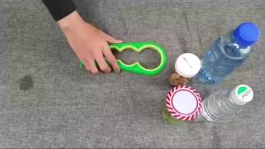 Cap screw multifunctional anti slip and labor-saving cap opener can opener kitchen tool bottle opener