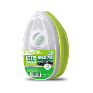 Powerful Stain Remover Glass Cleaner