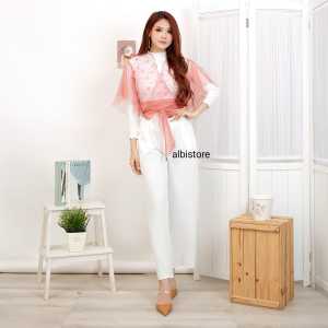 ATASAN OUTER ELEANOR OUTER KONDNAGAN