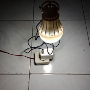 Lampu Bolham LED Kabel USB Panjang Sumber Daya Powerbank Adaptor Lampu Darurat Emergency Mati Listrik PLN 5 Watt Gantung Untuk Penerangan Lapak Jualan Kaki Lima Malam Hari Gerobak Bakso Mie Ayam Etalase Toko Warung Pencahayaan Tenda Camping dengan