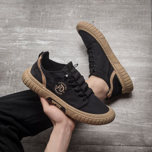 Sepatu kasula pria high performance sepatu cnavas model simple nyaman di pakai untuk semua acara model slim fit