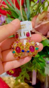 ทับทิมนพเก้า อัญมณีเครื่องประดับพลอยแท้ ประกันดูแลตลอดการใช้งานใหม่ ให้สุดผ่อนกับ AUFU STORE