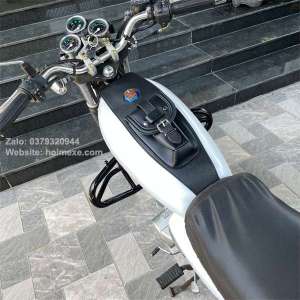 Túi Da Ốp Bình Xăng Husky 125