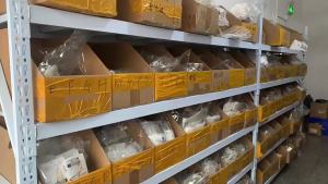 Holiday Makeup Ball Princess Mask Female Adult Party Half Face Mask White Feather Half Face Eye Mask Prop