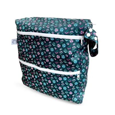 Flock Three 3D Waterproof and Washable Wet Bag Luggage Organiser for Travel storage Stroller Daycare Baby Diapers Yoga Beach Pool Swimsuits Luggage Packing for Travel Accessories