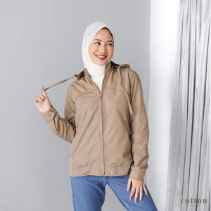 Cotton Inch - Milena Jaket Parasut Wanita dengan hoodie
