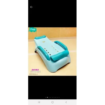 Ghế gội đầu có tay vịn nâng đỡ dành cho bé từ 1 đến 10 tuổi
