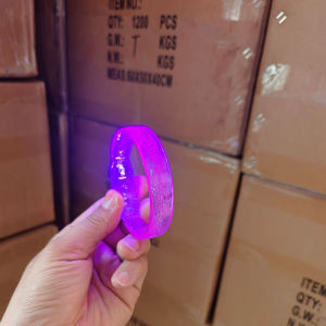 Gelang LED Glow Bercahaya Dalam Gelap/Gelang Pesta /Bracelet Akrilik Konser Pencahayaan/Gelang Mainan Nyala Lampu LED Warna