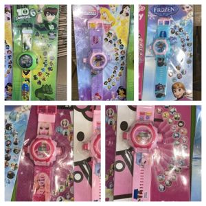 Vỉ đồ chơi đồng hồ chiếu hình ảnh lên tường - Tạp hóa Bát Muội