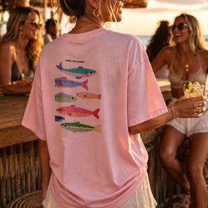 [Local Stock] HBESTY  Colorful Fish Illustrations Vertical Arrangement School Fish Mariana Pink Crew Neck Short Sleeves T-Shirt High Quality Cotton