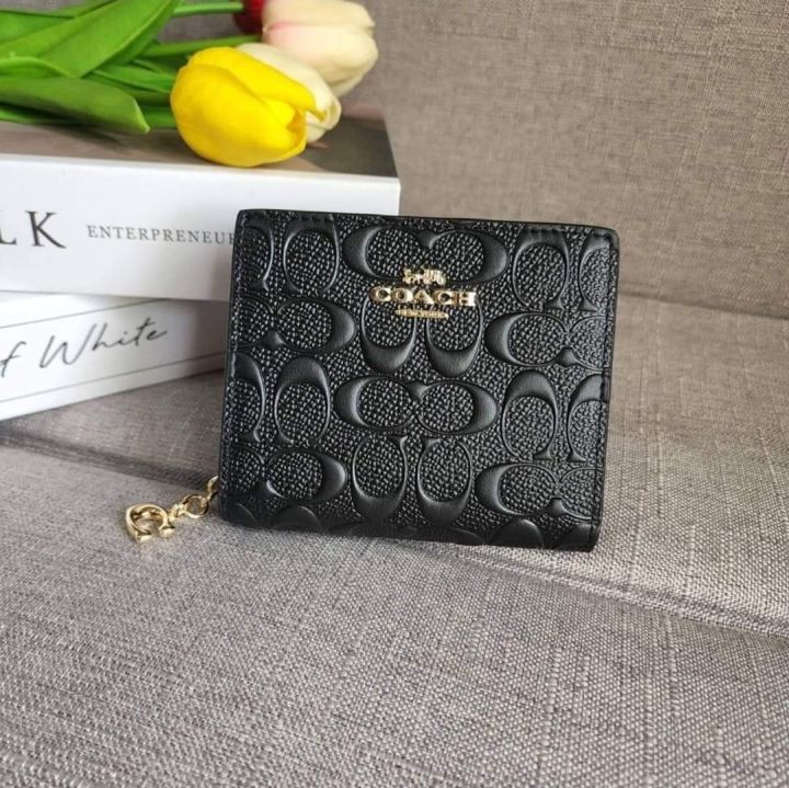 Coach wallet 2024 with coin pocket