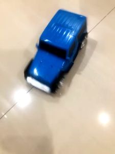 Mainan Mobil Jeep—Lamborghini jadi Robot Super Car