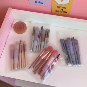 Bộ Cọ Trang Điểm 8 Cây Vintage Siêu Cute Trong Túi Zip  Sieuthitumo 【 T4 P27 A0 】