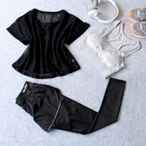 CM ชุดออกกำลังกายผู้หญิง เชต 3 ชิ้น เสื้อแขนสั้น+บรา+กางเกงขายาว รุ่น R102