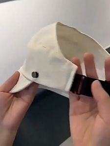 Foldable Sun Hat with Wide Brim and Breathable Open-Top Peaked Visor Cap For Ponytails Women