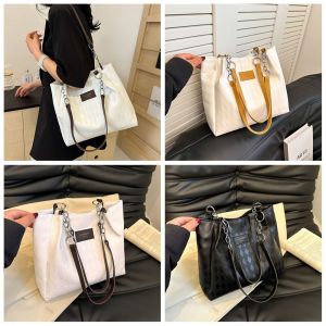 R3LRW0X Korean Style Simple Shoulder Bag Minority Design Tote Bag Large Capacity Bag Shopping PU PU Handbag Women
