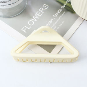 Jepitan Rambut Segitiga Matte Black Model Korea untuk Salon dan Wanita