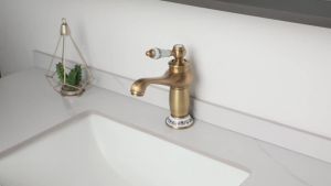 LDIES Torayvino Retro Style 360 Rotating Bathroom Faucet Deck Mounted Basin Sink Antique Bronze Single Handle Torneira Mixer Water Tap Q3P7R