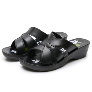 [Free Shipping] Summer and Autumn New Womens Casual Slide Sandals with Wedge Heel and Thick Sole Korean Style for Middle-Aged and Elderly Mothers