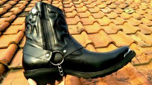 Sepatu Jenggel Boots Pria Motif Batik Hitam Cowboy Touring Bikers | BISA COD/BAYAR DITEMPAT Sepatu Jenggel Pria Sepatu Boots Pria Sepatu Cowboy Jenggel Pria Sepatu Pria Sepatu Kulit Pria Sepatu Pria Kulit Sepatu Pria Hits 2021 Sepatu Touring Pria - Lazada